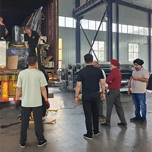 Customers Visiting Our Factory