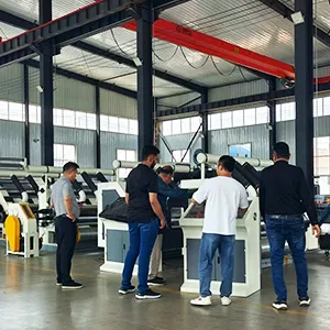 Customers Visiting Our Factory
